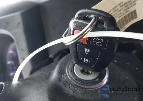 2017 Toyota Highlander Le Plus from USA, damaged, VIN 5TDBZRFH1HS370107